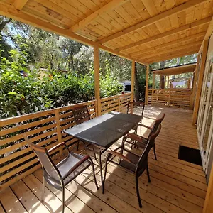 4* Kemp Kozarica Mobile Homes